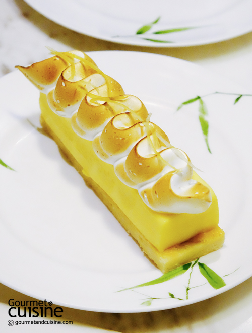 Lemon Meringue Bar