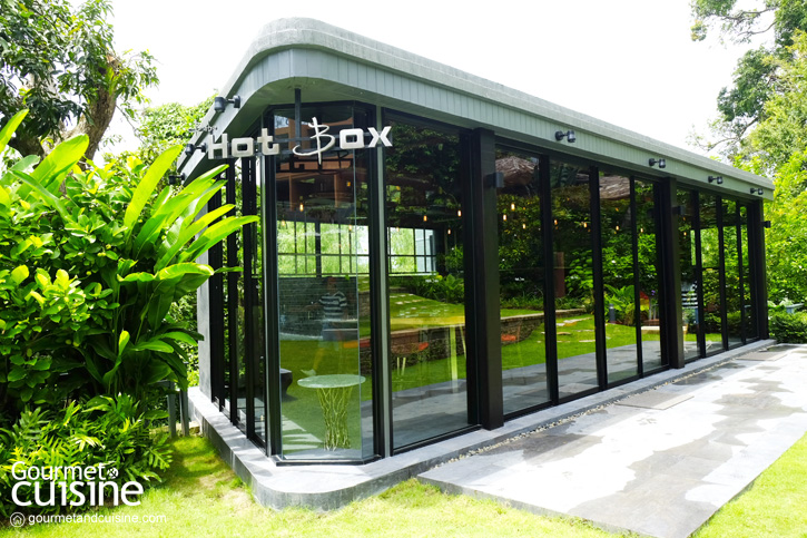 ห้องอาหาร Baba Hot Box