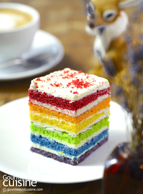 Rainbow Cake 