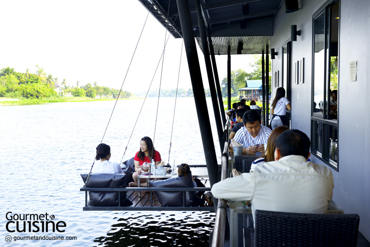 Riva Floating Café