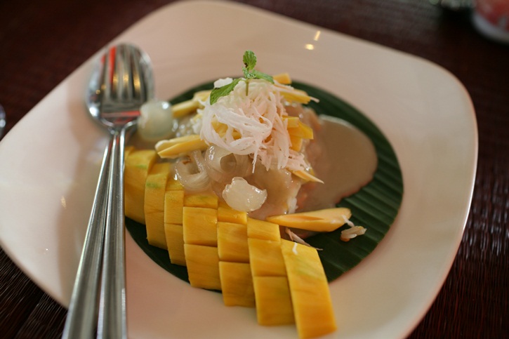 Mango and Sticky Rice