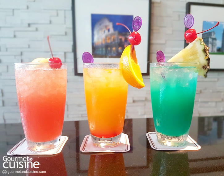 Tequila Sunrise หรือ Blue Lagoon 