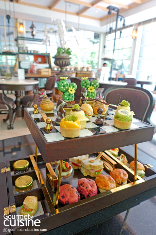 ดื่มชายามบ่ายกับ Royal Afternoon Tea