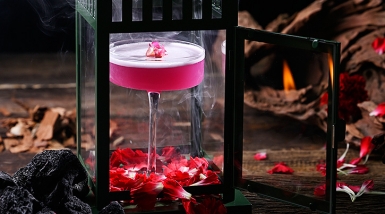 Smoked Cocktail 'Pink Dragon Fruit' ค็อกเทลสีชมพูหวาน รมควันไม้เชอร์รี