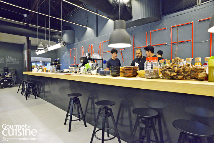 หลบความวุ่ยวายไปอิ่มสบายๆ ที่ 5 ร้านอร่อยแห่ง Warehouse 30