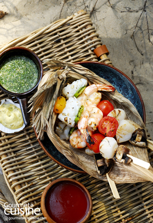 บาร์บีคิวซีฟู้ดกับน้ำจิ้ม 3 สี (Seafood BBQ with Assorted Dipping)