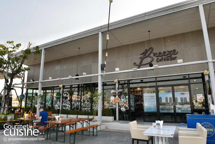 Breeze Café & Bar ร้านวิวสวยริมทะเลสาบเมืองทองธานี