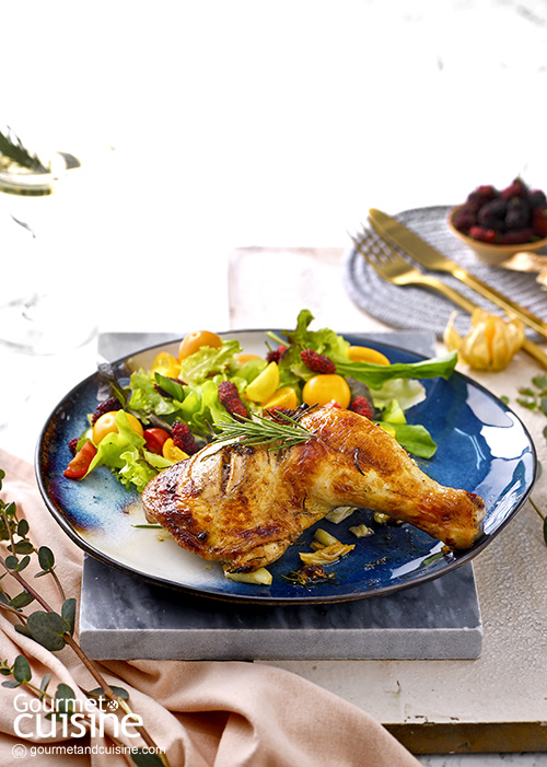 Roasted Chicken with Balsamic and Berries Salad  