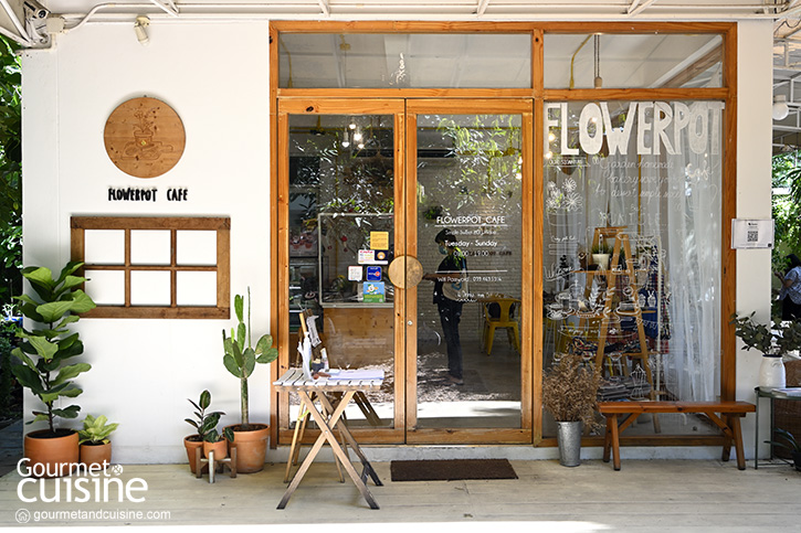 Flowerpot Café คาเฟ่ของคนรักธรรมชาติ