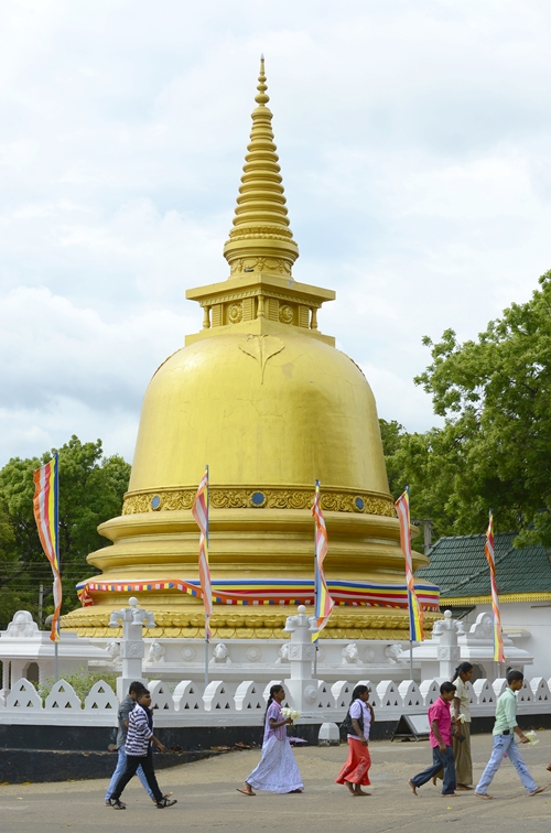 มหัศจรรย์ถ้ำแห่งศรัทธา “Dambulla Cave”