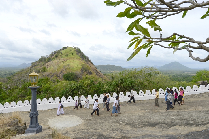 มหัศจรรย์ถ้ำแห่งศรัทธา “Dambulla Cave”