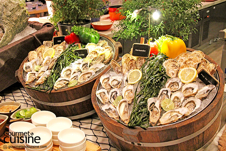 Skyline Seafood Buffet AVANI+ Riverside Bangkok Hotel 