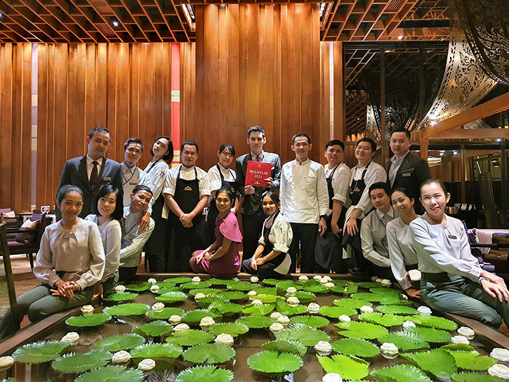 ห้องอาหาร “สระบัว บาย กิน กิน” ถือครองรางวัลการันตีคุณภาพระดับมิชลินสตาร์ 1 ดาว ติดต่อกันเป็นปีที่สี่