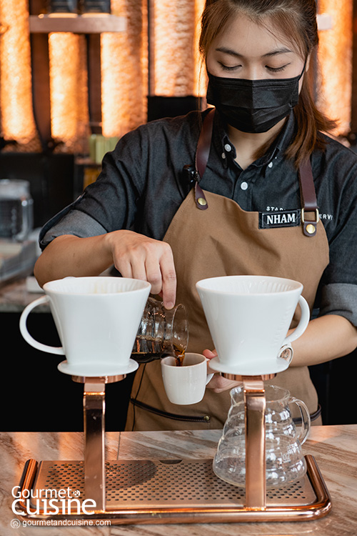 Starbucks Reserve Chao Phraya Riverfront @ICONSIAM