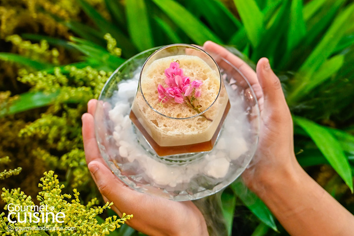 MALEE BREW & BLOOM คาเฟ่ดอกไม้สุดวินเทจ ย่านพระนคร