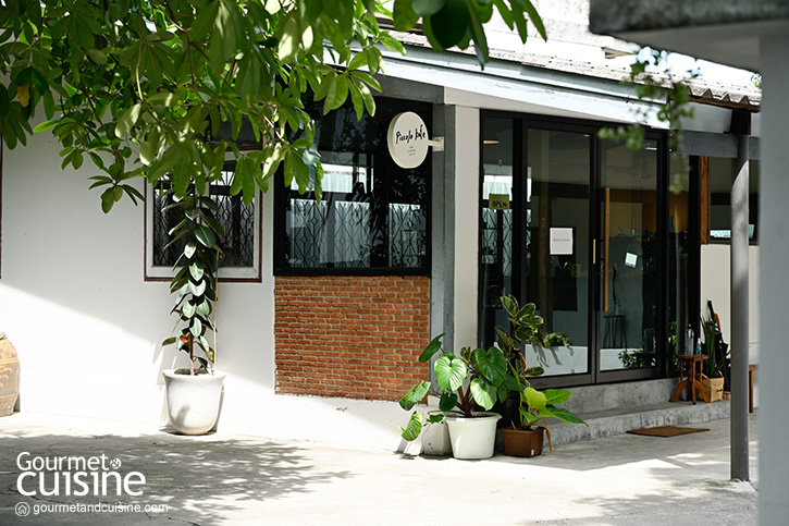 หอมกรุ่นกาแฟในบ้านเก่าแสนอบอุ่นที่ Piccolo Kafe