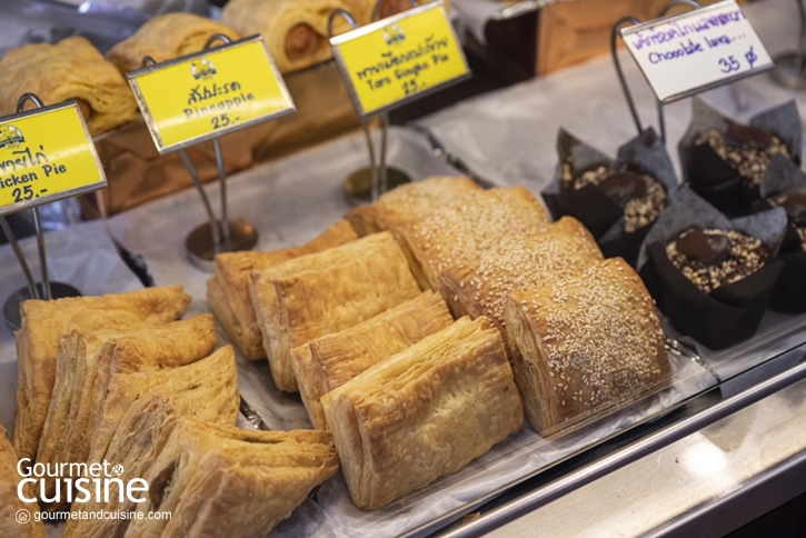 “Home Bread” ร้านเบเกอรี่สีเหลืองย่านสีลมที่คนรักขนมปังห้ามพลาด