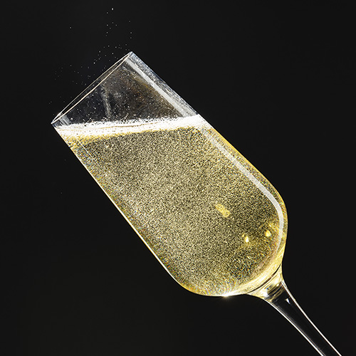 ทำความรู้จัก Prosecco (โปรเซคโก้) สปาร์คกลิ้งไวน์จากอิตาลี - Gourmet &  Cuisine Magazine