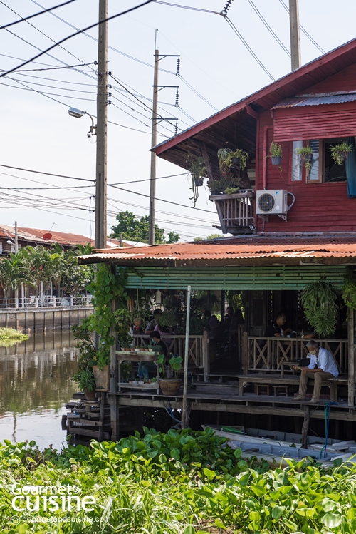 ร้านก๋วยเตี๋ยวโรงกลึง