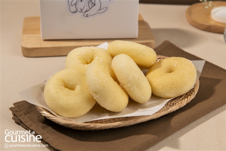 หวานอร่อยคูณ 2 กับเมนูสุดพิเศษ จากการจับมือกันของ โดนัท Loaf – Lay และไอศกรีม Guss Damn Good