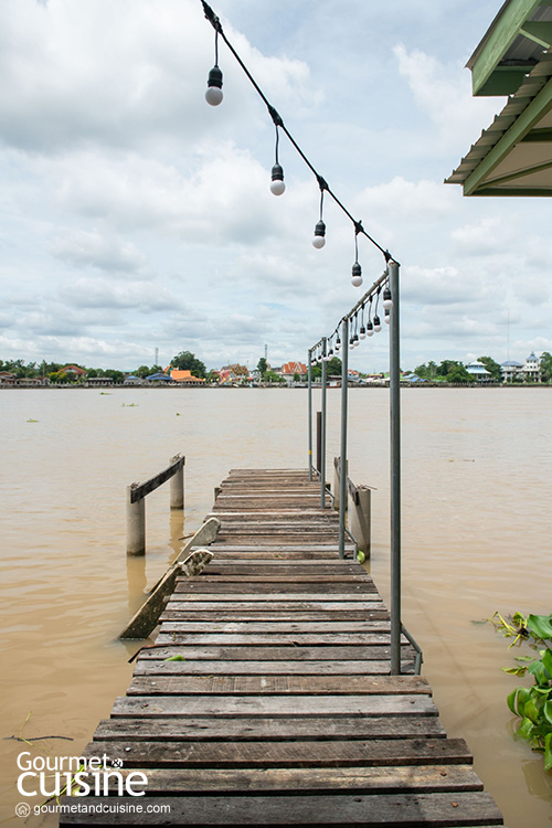 SUNTOOB ร้านอาหารโฮมเมด ริมแม่น้ำเจ้าพระยา นนทบุรี