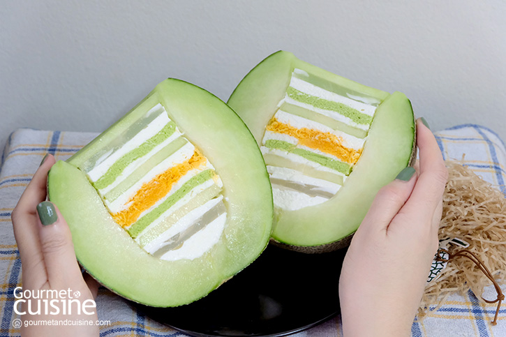 ปีใหม่นี้ต้องจัดแล้ว Melon Cake เค้กเมล่อนหวานฉ่ำเต็มลูกจาก Kyo Roll En