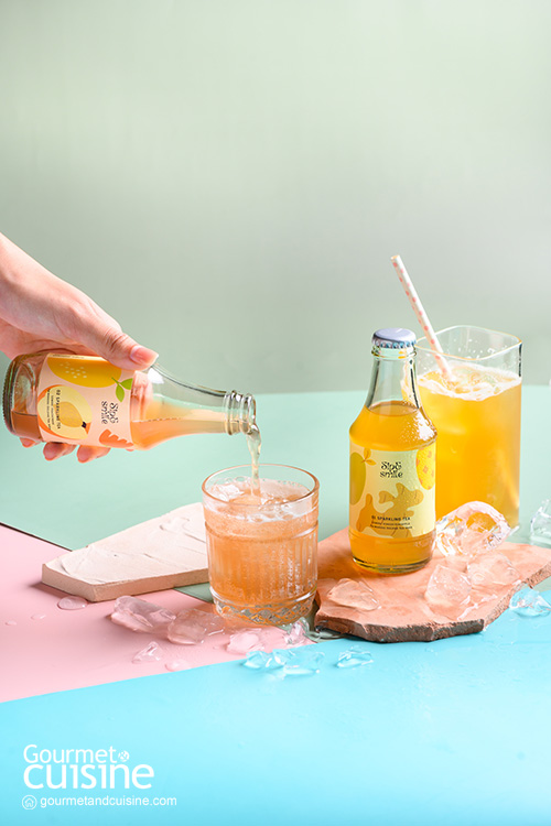 เติมความซ่า เพิ่มความสดชื่นด้วย Sparkling Fruit Tea จากร้าน Sip and smile