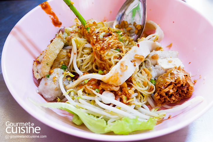 อู๋ เย็นตาโฟประตูผี ร้านก๋วยเตี๋ยว 40 ปีแห่งซอยสำราญราษฎร์