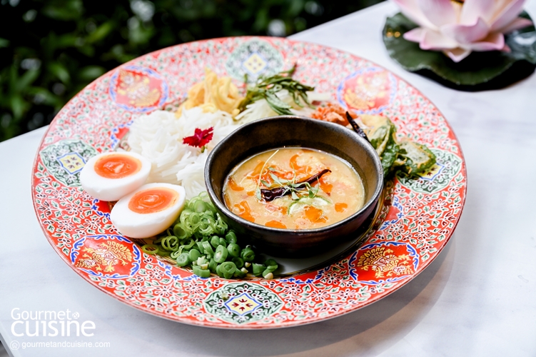 หวานไทย (Waan Thai) ร้านขนมไทยโบราณในสำรับใหม่ของเชฟชุมพล