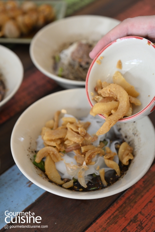 เข้มข้นถูกใจกับ 3 ร้านก๋วยเตี๋ยวเรือมาแรง