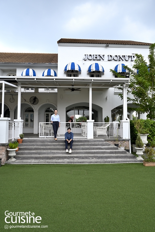 เรื่องเล่าหลังร้าน John Donut กับเชฟป้อง-ภาวิณี บุญทวี และครูบี-ผกาวรรณ การุณกรสกุล