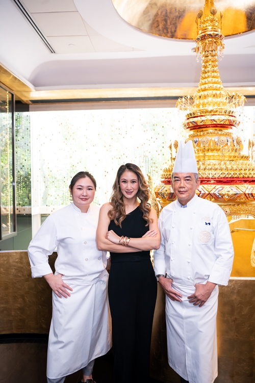 สัมผัสคอร์สเมนูใหม่ประจำ “เหมันต์ฤดู” ที่รอยัล โอชา ร้านอาหารไทย ไฟน์ ไดนิ่ง มิชลินไกด์ 2 ปีซ้อน