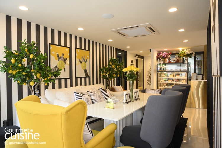 Le Khwam Luck Café Bar & Restaurant @เอกมัย  เสิร์ฟความอร่อยในบรรยากาศโรแมนติก