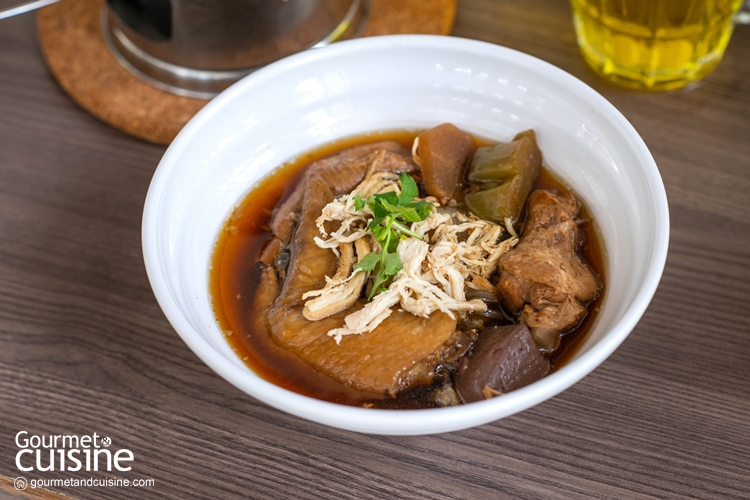 BAANCHAN Noodle Café ร้านก๋วยเตี๋ยวไก่รสเด็ด บรรยากาศคาเฟ่ในจังหวัดนครปฐม