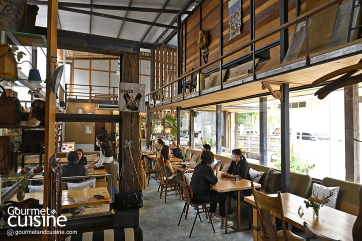 (UN)FASHION DISTRICT S39 คาเฟ่และร้านอาหารสไตล์วินเทจกลางกรุง