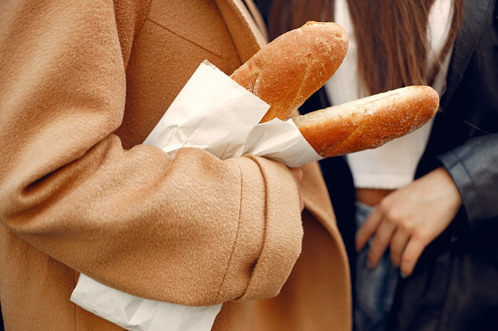 ยูเนสโก ประกาศให้ ‘บาแกตต์’ (Baguette) ขนมปังฝรั่งเศสเป็นมรดกโลกทางวัฒนธรรมที่จับต้องไม่ได้