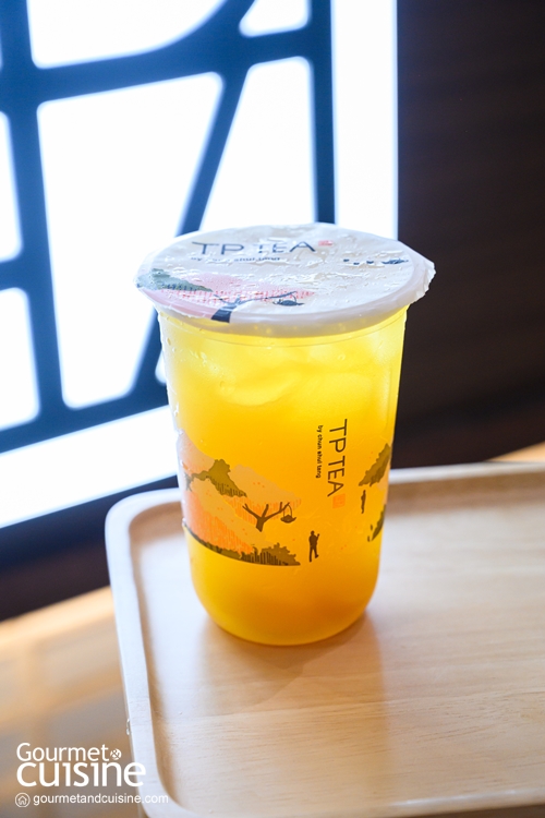 จิบ Peach Puree x Premium Green Tea ที่ TP TEA Thailand