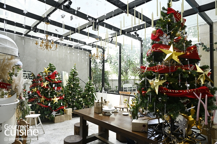 เอนจอยกับเทศกาล Christmas ในดินแดนแห่งเวทมนต์ที่ Unbirthday Café