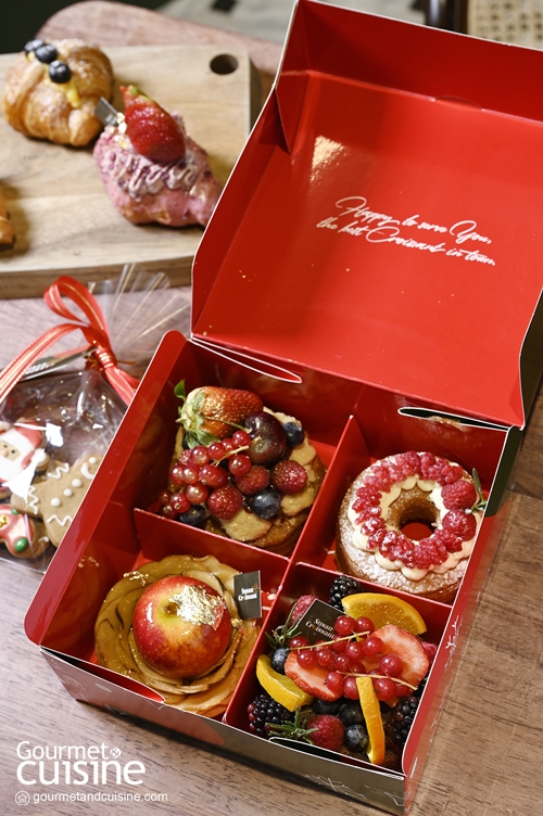 Christmas Box 2022 จาก Susan Croissant ของขวัญคริสต์มาสของคนรักของหวาน