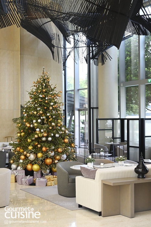 จิบ Festive Afternoon Tea ฉลองคริสต์มาสบนขบวนรถไฟ ที่ Park Hyatt Bangkok