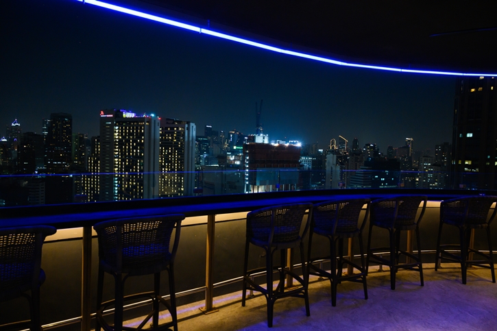 Aire Bar รูฟท็อปใจกลางเมืองย่านอโศก @Hyatt Place Bangkok Sukhumvit