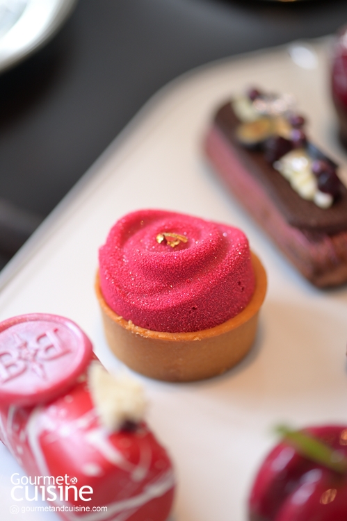 ชุดน้ำชายามบ่าย ‘The Memory of Love’ ความทรงจำแห่งรักของเชฟดัสติน @Rosewood Bangkok