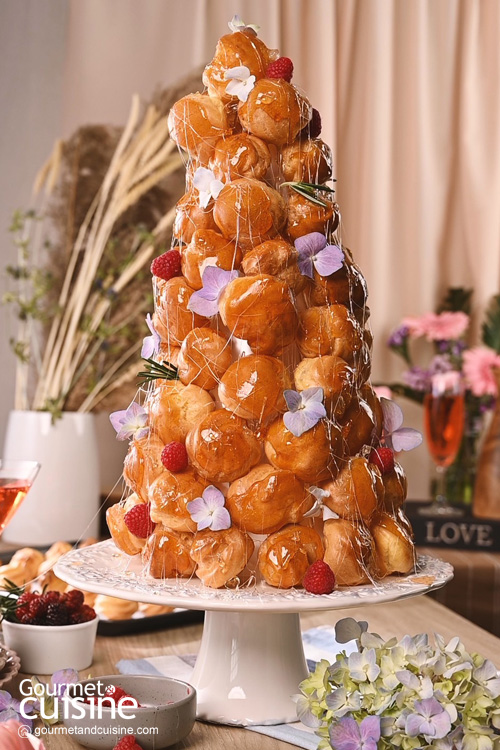 Croquembouche เฉลิมฉลองวาเลนไทน์นี้ ด้วยขนมแทนใจสุดคลาสสิก ของประเทศฝรั่งเศส