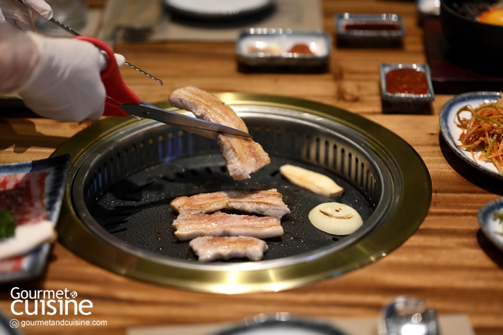 Maple Tree House  ส่งตรงปิ้งย่างหมูสามชั้นอันโด่งดังจากโซลมาไว้ที่สยามพารากอน