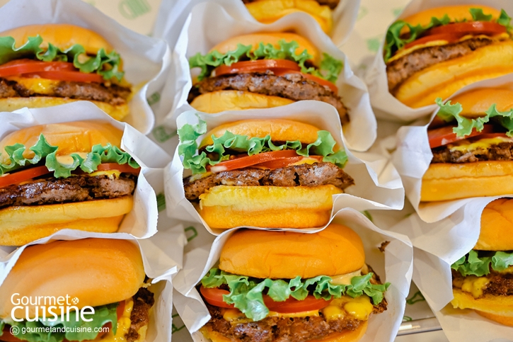 Shake Shack (เชค แช็ค) เบอร์เกอร์สัญชาติอเมริกันจากนิวยอร์กกับสาขาแรกในเมืองไทย