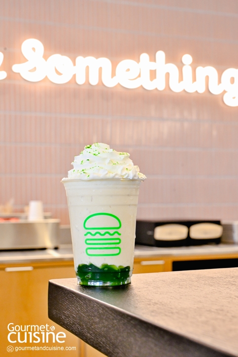 Shake Shack (เชค แช็ค) เบอร์เกอร์สัญชาติอเมริกันจากนิวยอร์กกับสาขาแรกในเมืองไทย