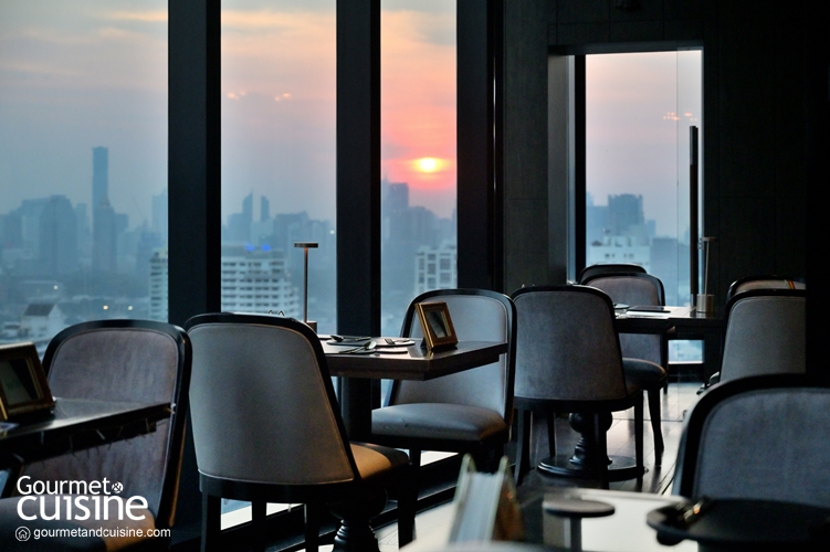 Medinii ห้องอาหารตะวันตกร่วมสมัย ชั้น 35 ของ The Continent Hotel Bangkok