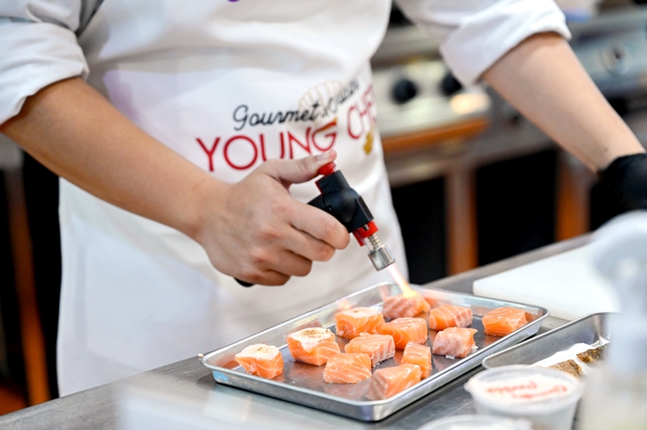 “Gourmet & Cuisine Young Chef 2023” เวทีประชันฝีมือแข่งขันทำอาหารระดับอุดมศึกษา  สานฝันสู่เชฟมืออาชีพ