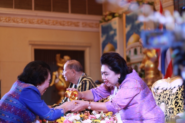 สหฟาร์ม ร่วมสืบสานวัฒนธรรมปีใหม่ไทยยิ่งใหญ่ อลังการ ส่งมอบความสุข สร้างรอยยิ้มแก่พนักงานและองค์กร