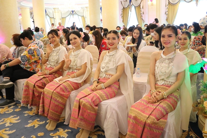 สหฟาร์ม ร่วมสืบสานวัฒนธรรมปีใหม่ไทยยิ่งใหญ่ อลังการ ส่งมอบความสุข สร้างรอยยิ้มแก่พนักงานและองค์กร